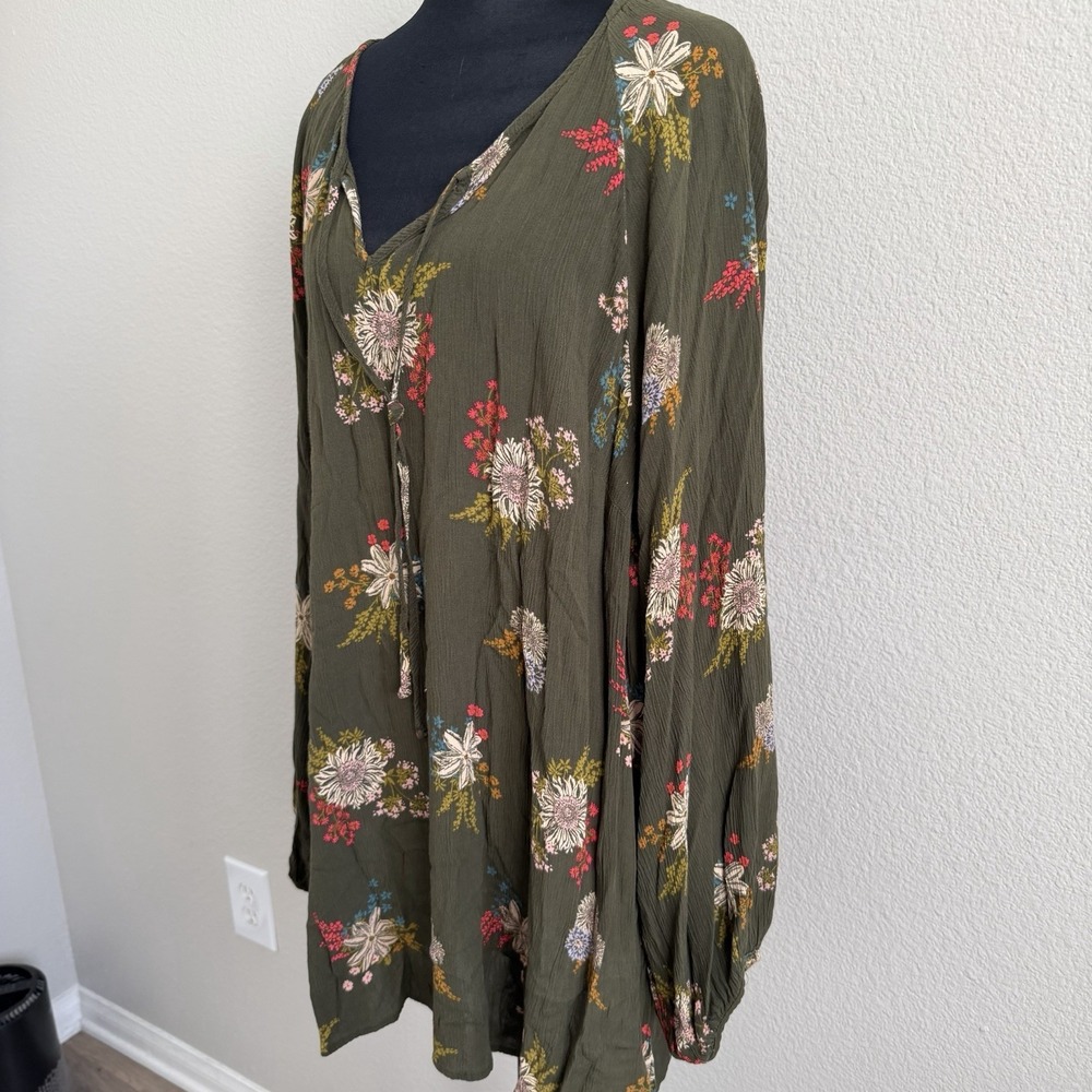 Floral Tie-Neck Olive Green Women's Tunic Top - Picture 2 of 9